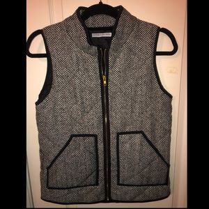 Black & white Goodnight Macaroon Vest